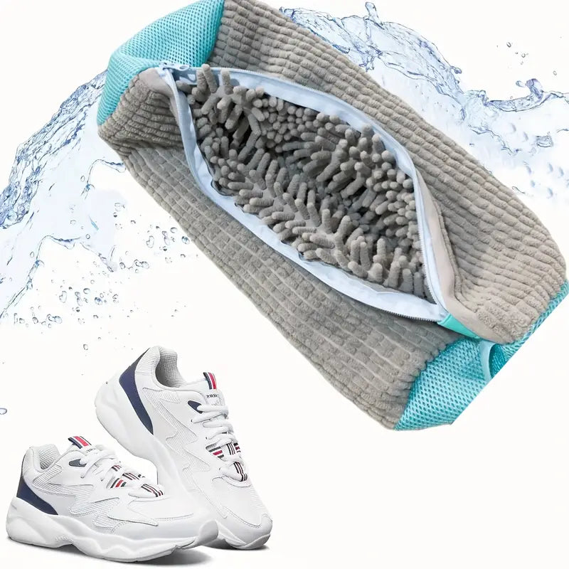 Saco protetor cinza com tenis